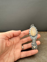 Load image into Gallery viewer, Angel with Sagenite in Agate and Citrine