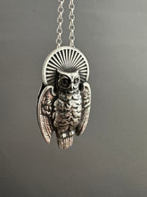 Load image into Gallery viewer, Sterling silver owl pendant/brooch