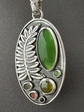Load image into Gallery viewer, Spring Fern pendant