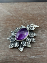 Load image into Gallery viewer, Amethyst Owl