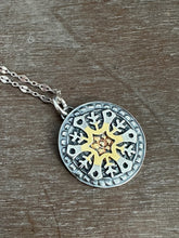 Load image into Gallery viewer, Single Snowflake with Gold