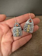 Load image into Gallery viewer, Bird Earrings with Garnet and Keum Boo