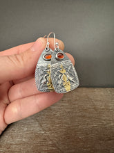 Load image into Gallery viewer, Bird Earrings with Garnet and Keum Boo