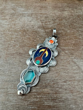 Load image into Gallery viewer, Cloisonné glass enamel pendant with Carnelian and Apatite