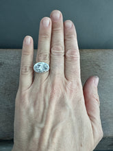 Load image into Gallery viewer, Hippocampus ring - size 7.25