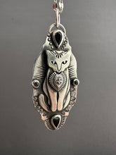 Load image into Gallery viewer, Jewel Cat -The tuxedo-