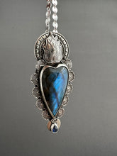 Load image into Gallery viewer, Labradorite Sacred Heart pendant