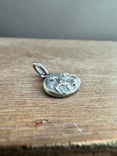 Load image into Gallery viewer, Hippocampus pendant #3