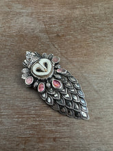 Load image into Gallery viewer, The Pink Owl Queen