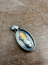 Load image into Gallery viewer, Corn pendant 2