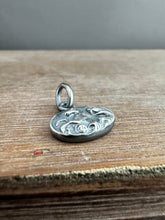 Load image into Gallery viewer, Hippocampus pendant #2