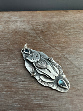 Load image into Gallery viewer, Jewel Cat -The tuxedo-