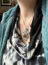 Load image into Gallery viewer, Lioness medallion