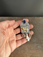 Load image into Gallery viewer, Golden Lion with Herkimer quartz, lapis, and a shell hand