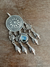 Load image into Gallery viewer, Shield of light