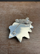 Load image into Gallery viewer, Fairy stone Pendant/Brooch with green gemstones