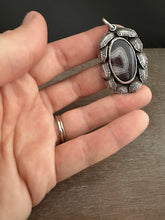 Load image into Gallery viewer, Botswana agate and feathers pendant