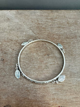 Load image into Gallery viewer, Sterling silver patterned Jingle bangle