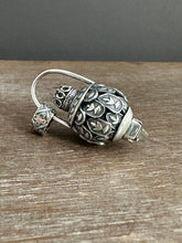 Load image into Gallery viewer, Vintage crystal dragon egg medallion