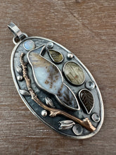 Load image into Gallery viewer, Medicine Bow Agate Raven