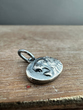 Load image into Gallery viewer, Silver lion