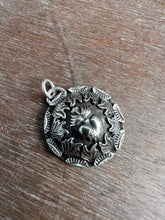 Load image into Gallery viewer, Sacred heart Pendant