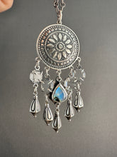 Load image into Gallery viewer, Shield of light