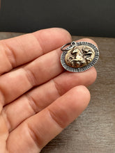 Load image into Gallery viewer, Hippocampus pendant 1