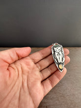 Load image into Gallery viewer, Jewel Cat with Opal