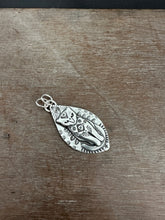 Load image into Gallery viewer, Jewel Cat # 2