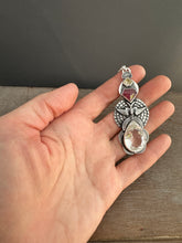 Load image into Gallery viewer, Rutilated quartz bird medallion