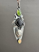 Load image into Gallery viewer, Mountain lion pendant