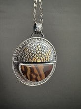 Load image into Gallery viewer, Australian Print Stone Medallion