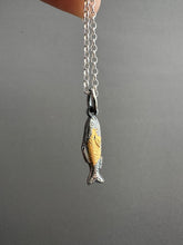 Load image into Gallery viewer, Golden Fish 2