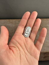 Load image into Gallery viewer, Moon owl ring size 9.5