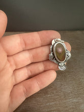 Load image into Gallery viewer, Orange flowing agate