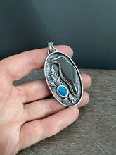 Load image into Gallery viewer, Obsidian crow with an opal