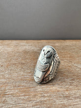 Load image into Gallery viewer, Moon owl ring size 8