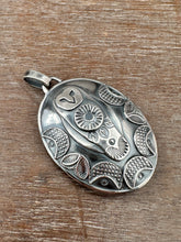 Load image into Gallery viewer, Double sided Jewel owl with hypersthene