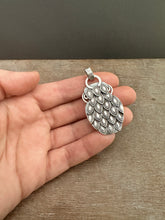 Load image into Gallery viewer, Amphora Pendant
