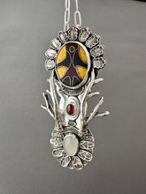 Load image into Gallery viewer, Cloisonne enamel antler medallion