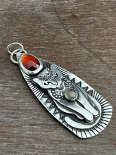 Load image into Gallery viewer, Jewel Cat with Garnet