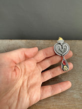 Load image into Gallery viewer, Andesine Sacred Heart pendant