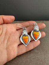 Load image into Gallery viewer, Rosarita Sacred Heart Earrings