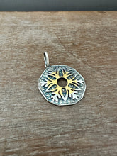 Load image into Gallery viewer, Single Snowflake with Gold