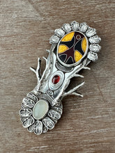 Load image into Gallery viewer, Cloisonne enamel antler medallion