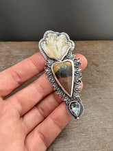 Load image into Gallery viewer, Plume Agate and Morrisonite Sacred Heart