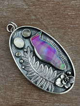 Load image into Gallery viewer, Aurora borealis raven necklace