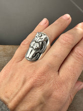 Load image into Gallery viewer, Cat ring size 7.5