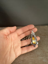 Load image into Gallery viewer, Agate with sunset colors pendant